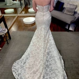 Rebecca Ingram Wedding Dress
